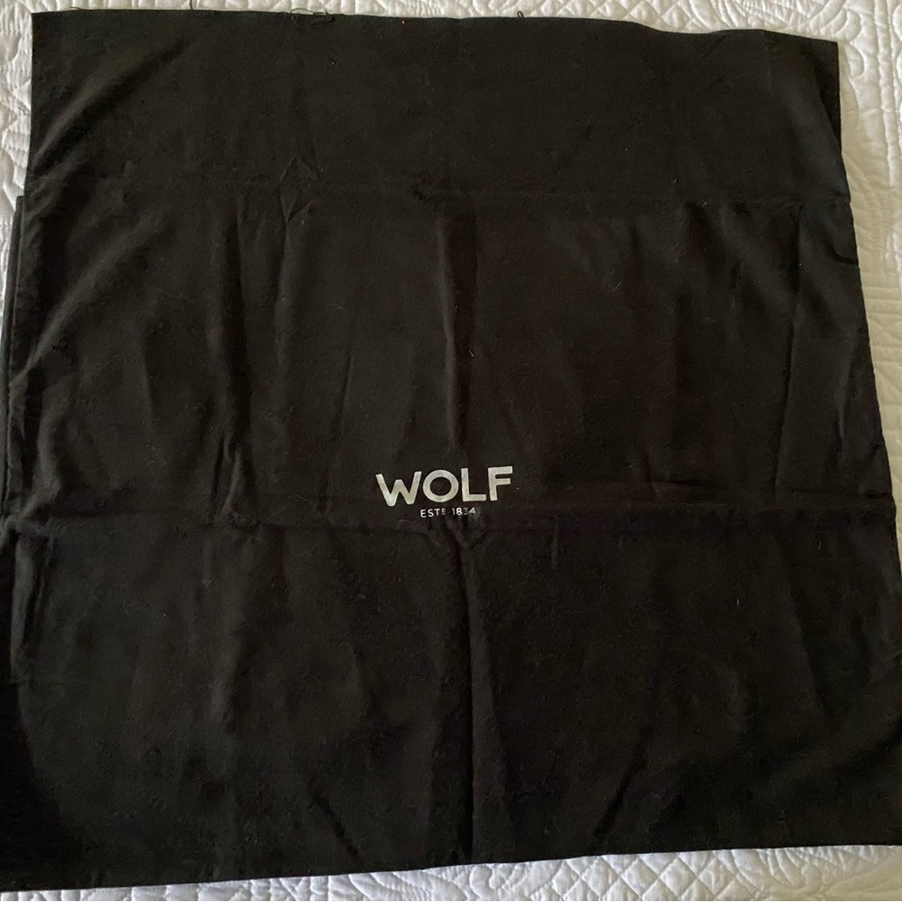 Wolf watch winder dust cover